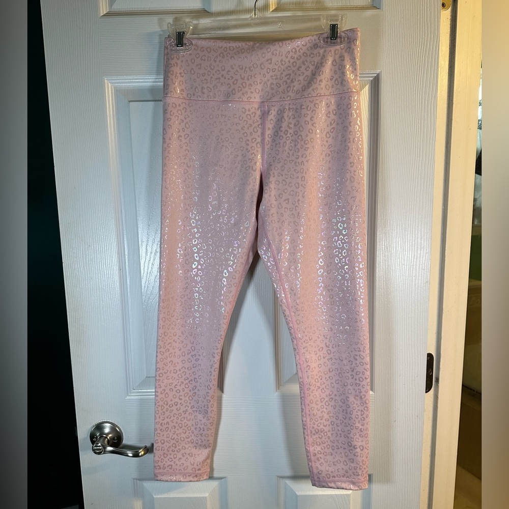 EUC Zia Leggings Leopard Unicorn Light N Tight
Metallic Pink